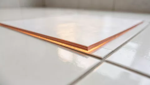 folia grzewcza pod płytki