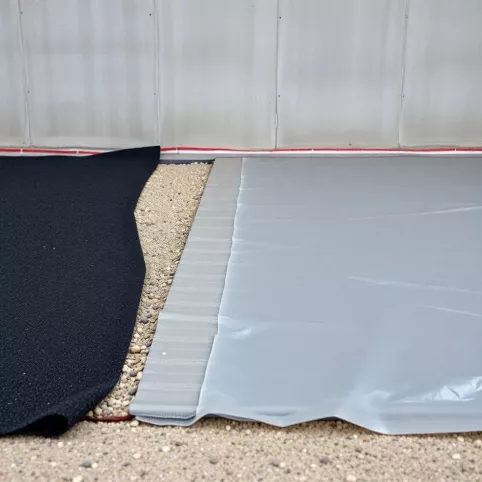 Papa czy folia pod wylewkę